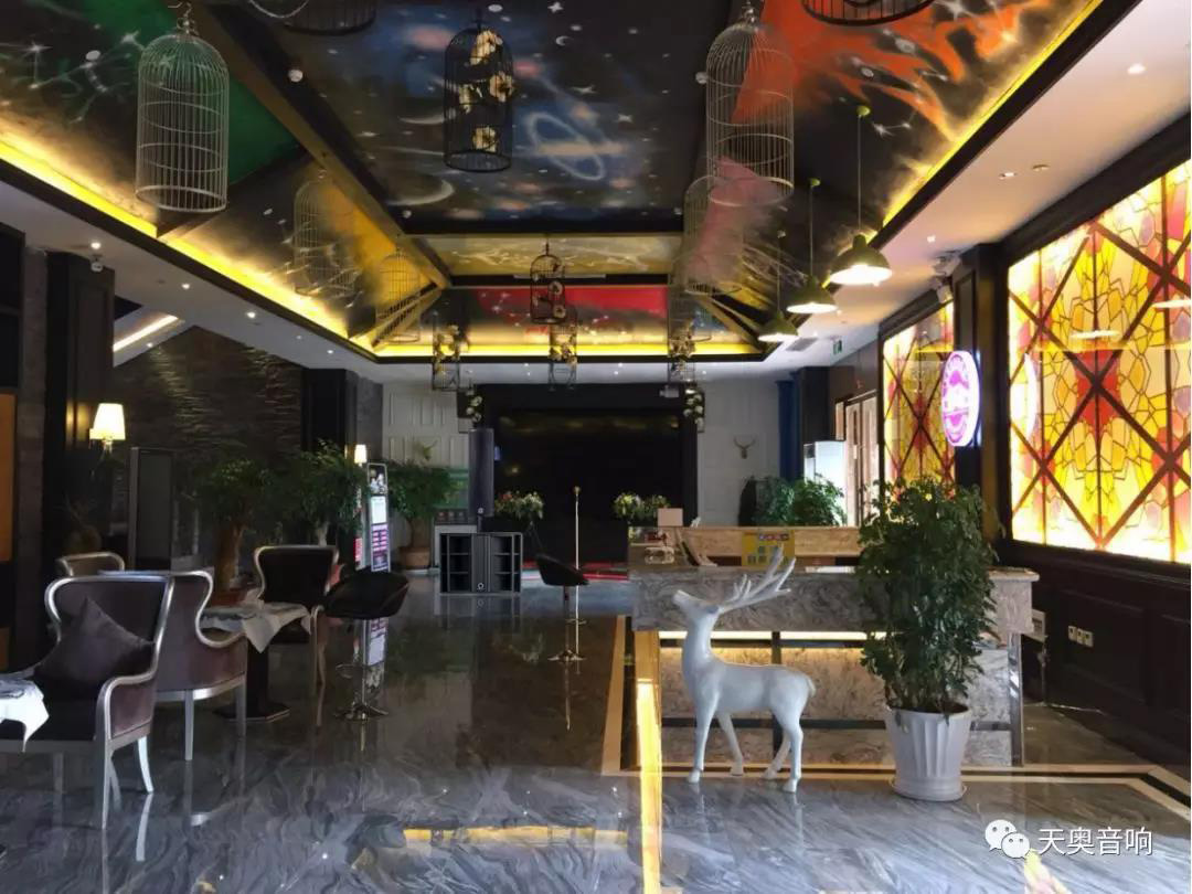 S36----聲色俱全，擎天之柱4.jpg